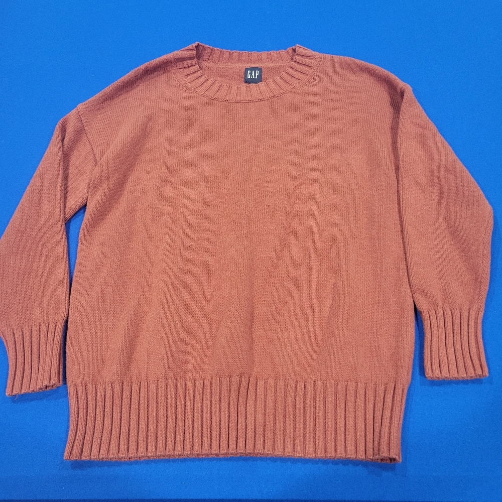 GAP Brown Crewneck Sweater / Size Small